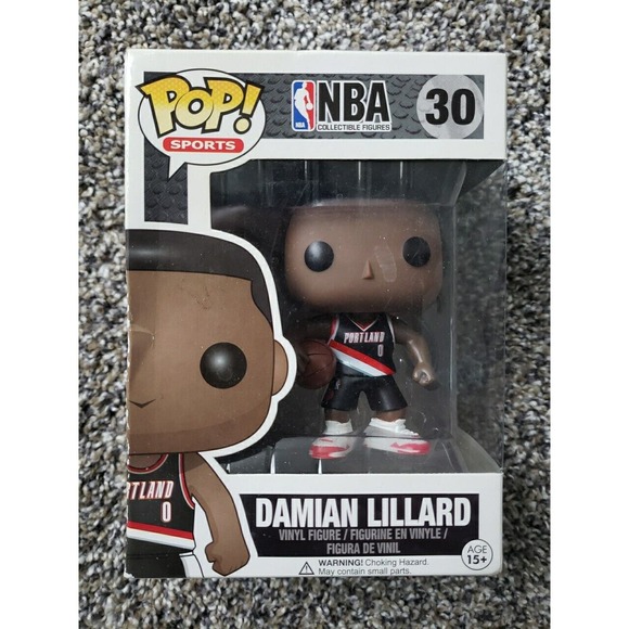 Funko Pop : DAMIAN LILLARD #30 3rd Edition Vinyl w/0.5mm Case (RARE) - Picture 1 of 6